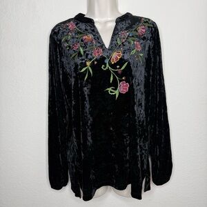 Belle Boho by Kim Gravel Crushed Velvet Embroidered Top Black Medium NWOT